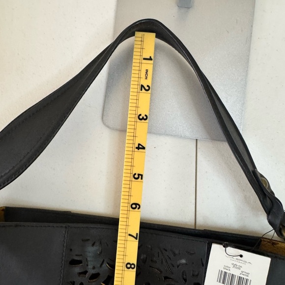 Via Spiga Yvette Black Laser Cut Genuine Cow Leather Elegant Shoulder Bag Rustic - Picture 9 of 12